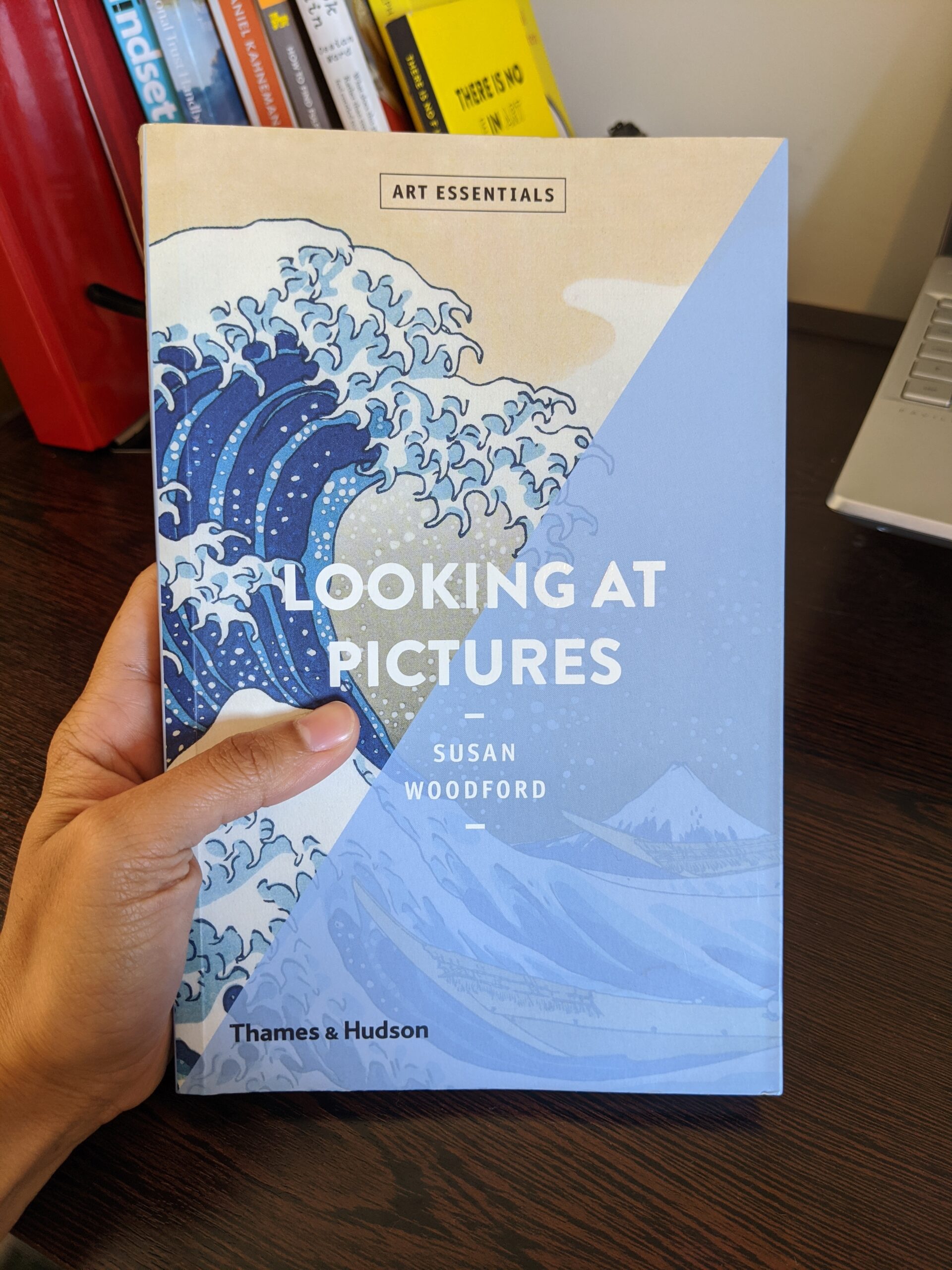 Book Recommendation: ‘Looking at Pictures’ by Susan Woodford