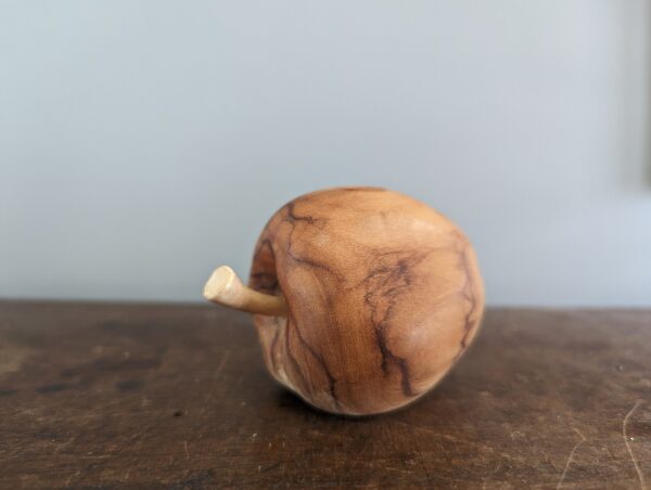 Olive Wood Apple - Image 5