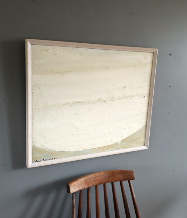 Pale Horizon - Image 3