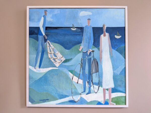 Figures by the Sea